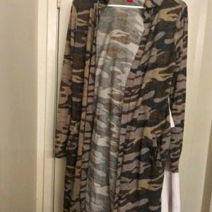 Camo lightweight cover up